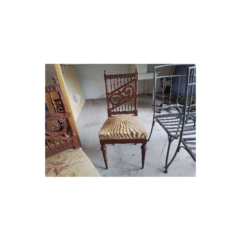 PETITE CHAISE D’APPOINT