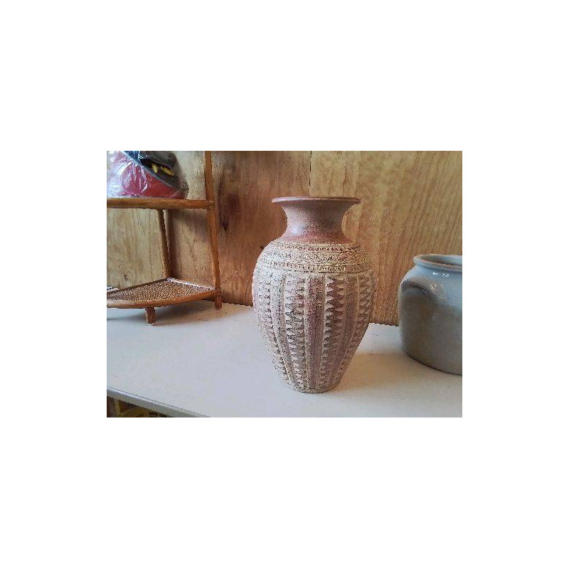 VASE EN TERRE CUITE ART PRIMITIF