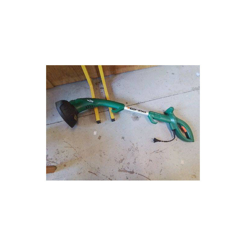 COUPE BORDURE BLACK&DECKER