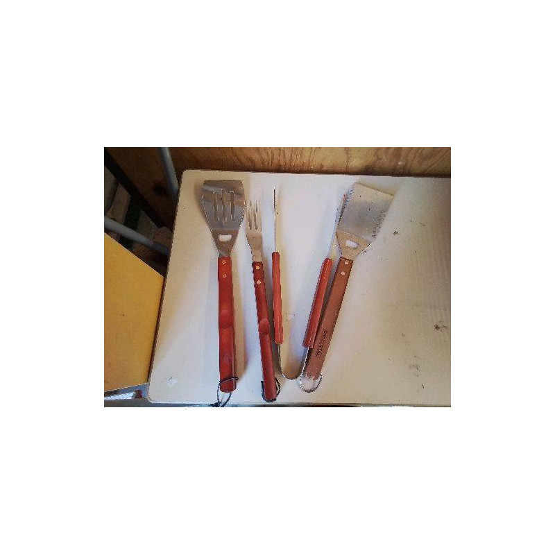 USTENSILE BARBECUE 