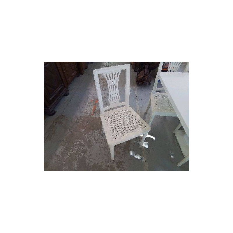 LOT DE 8 CHAISES