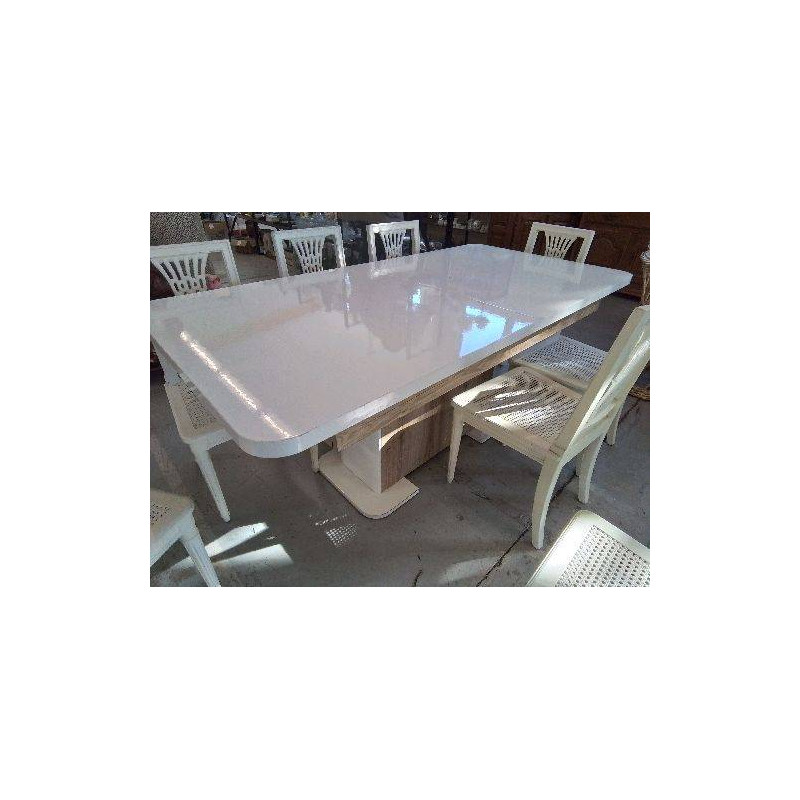 TABLE DE SALLE A MANGER BLANC LAQUÉ 