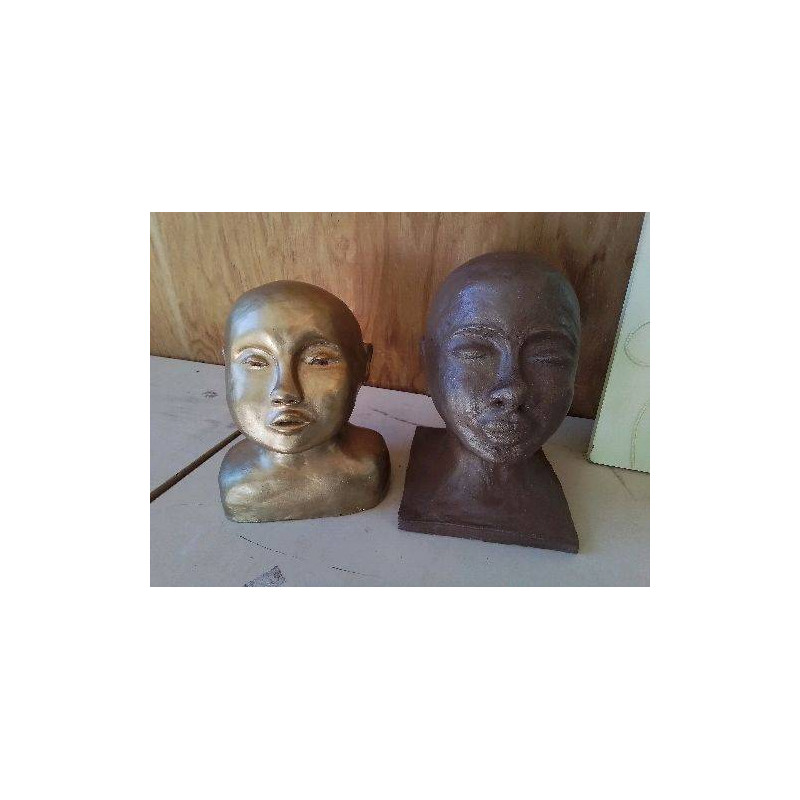 BUSTE EN TERRE CUITE PATINÉ 