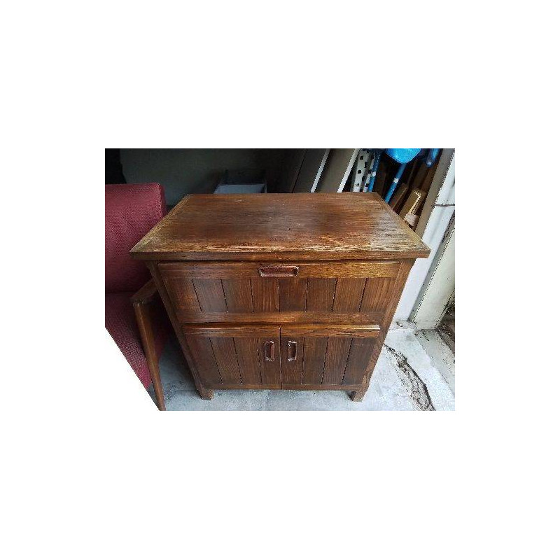 MEUBLE DE RANGEMENT 
