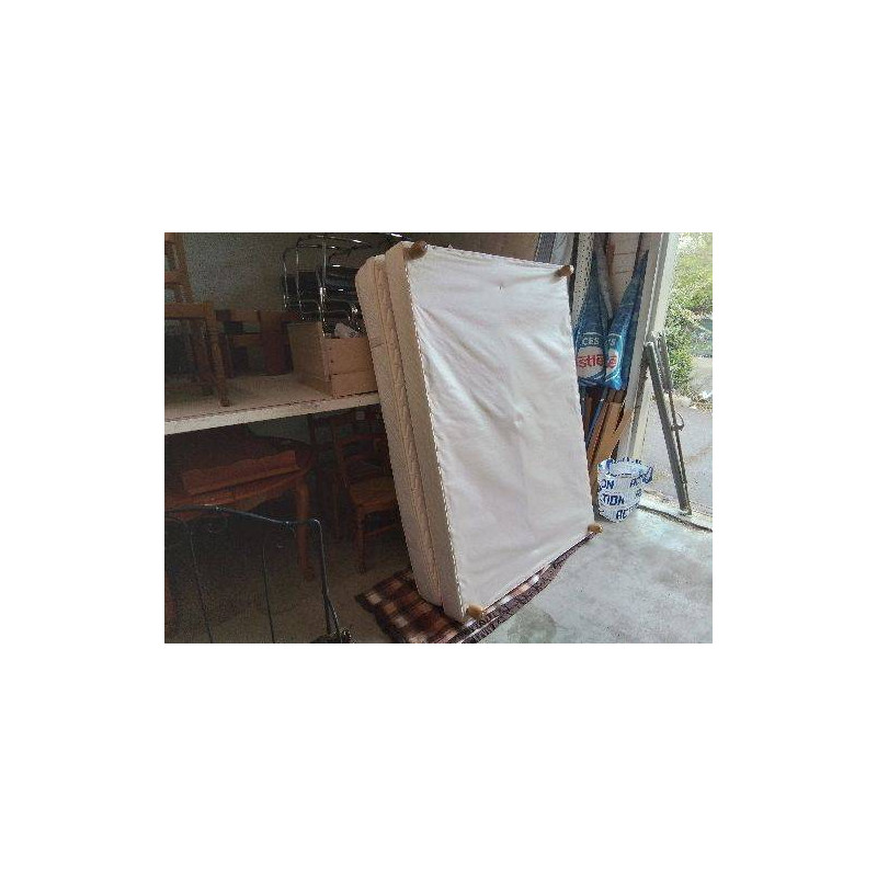 MATELAS 140 X 190