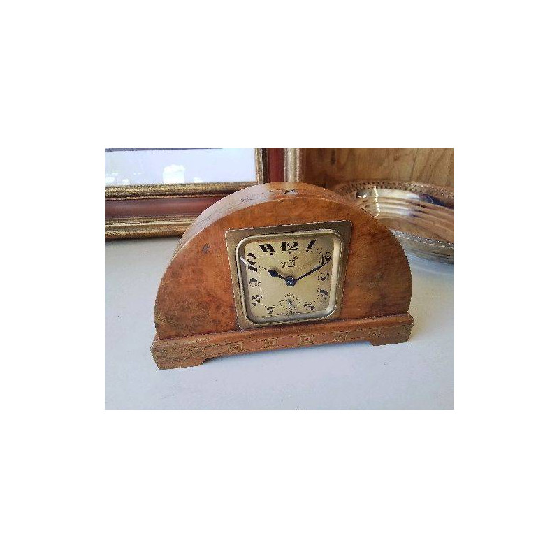 REVEIL ART DECO