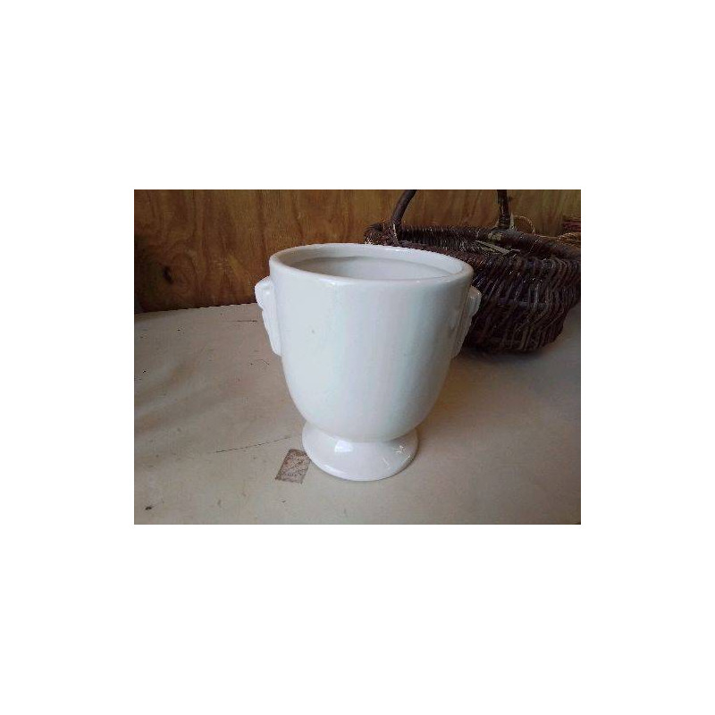 CACHE POT