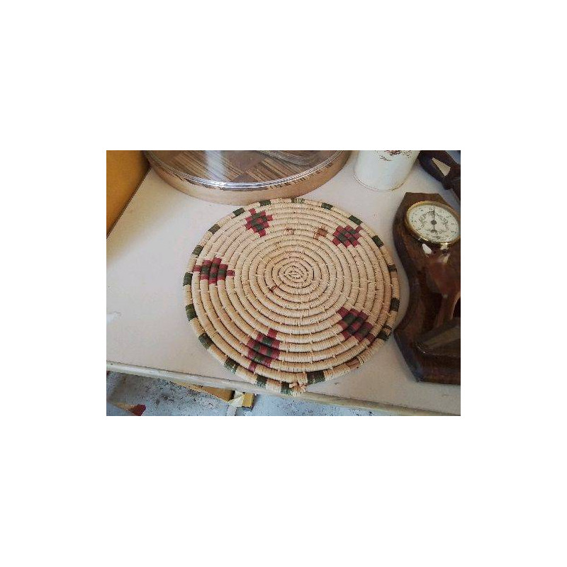 DESSOUS DE PLAT 