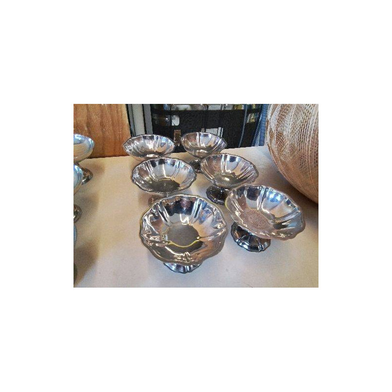 LOT DE 6 COUPES GLACES INOX
