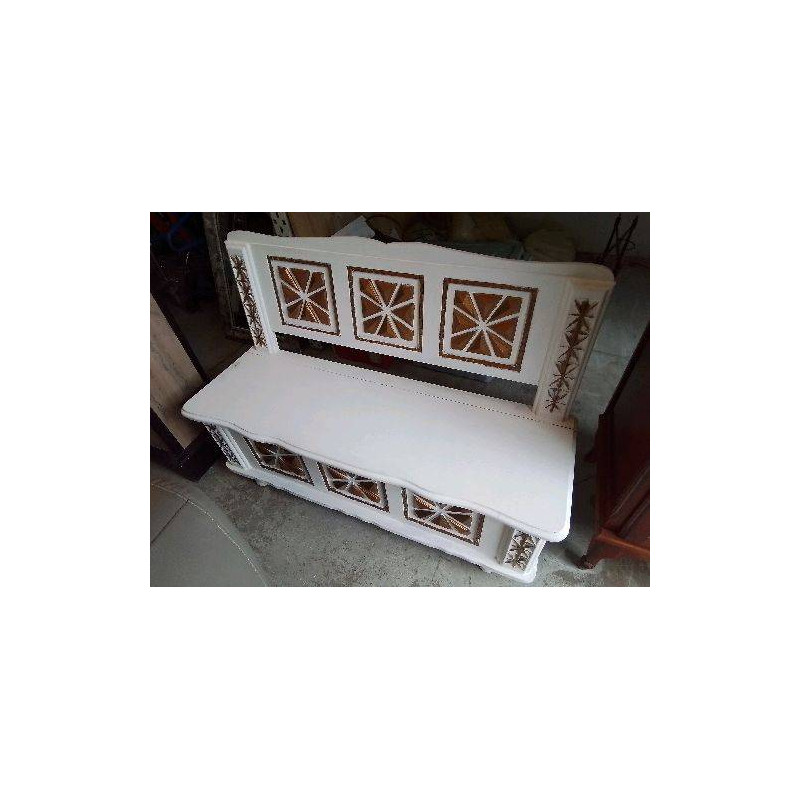 BANC STYLE BASQUE RELOUKER BLANC ET DORÉ 