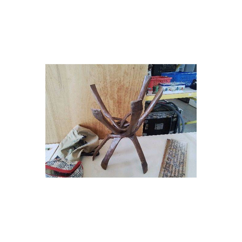 PIETEMENT SCULPTURE EN BOIS