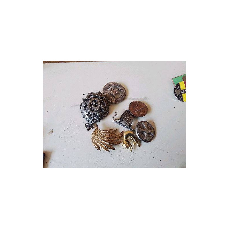 BROCHE