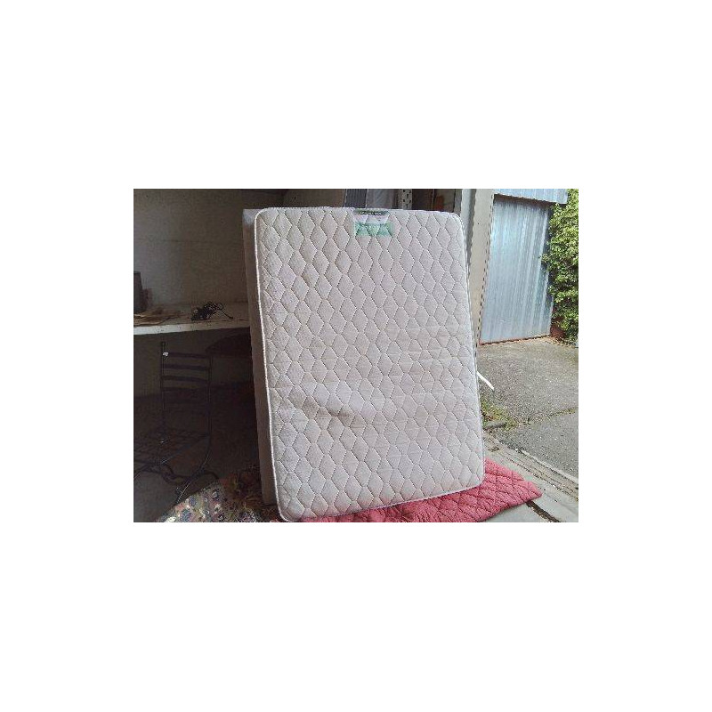 MATELAS 140X190 