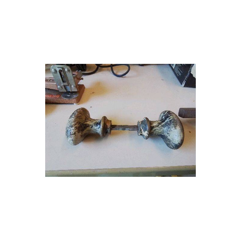 POIGNET DE PORTE 