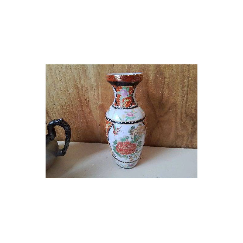 VASE ASIATIQUE 