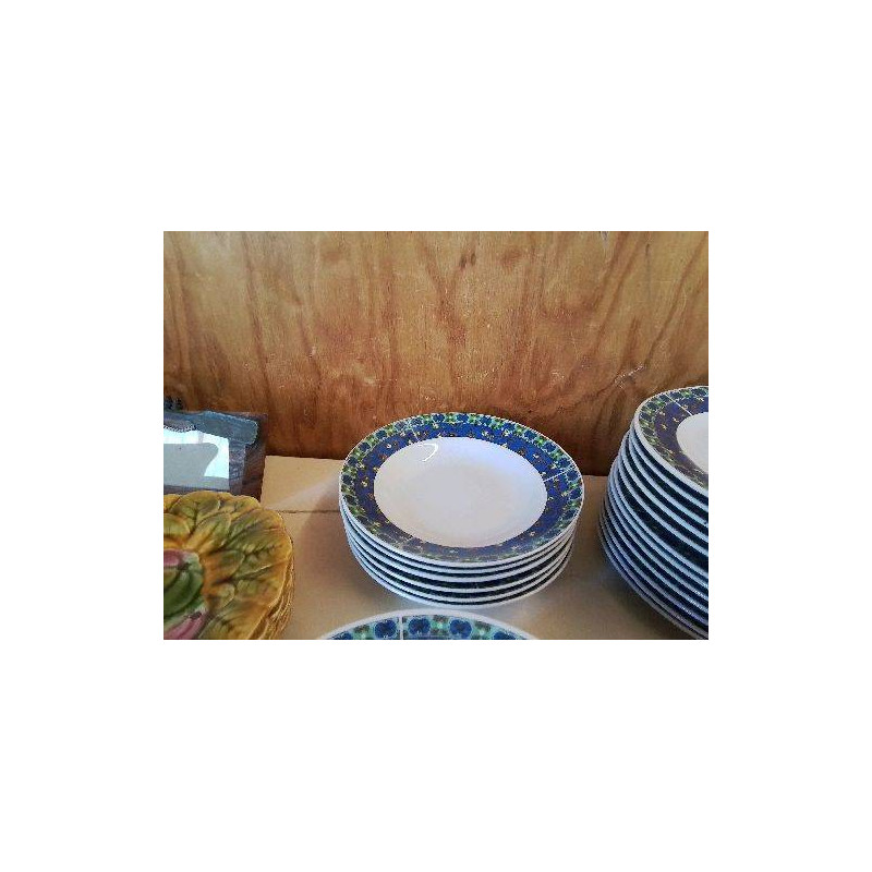 LOT DE 6 ASSIETTES À SOUPE MOTIF FLEURS BLEU 