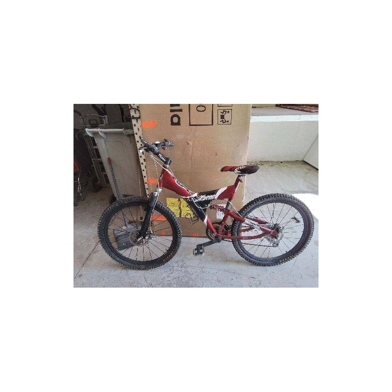 VELO VTT ROUGE TREXSTAR ATOMICS 