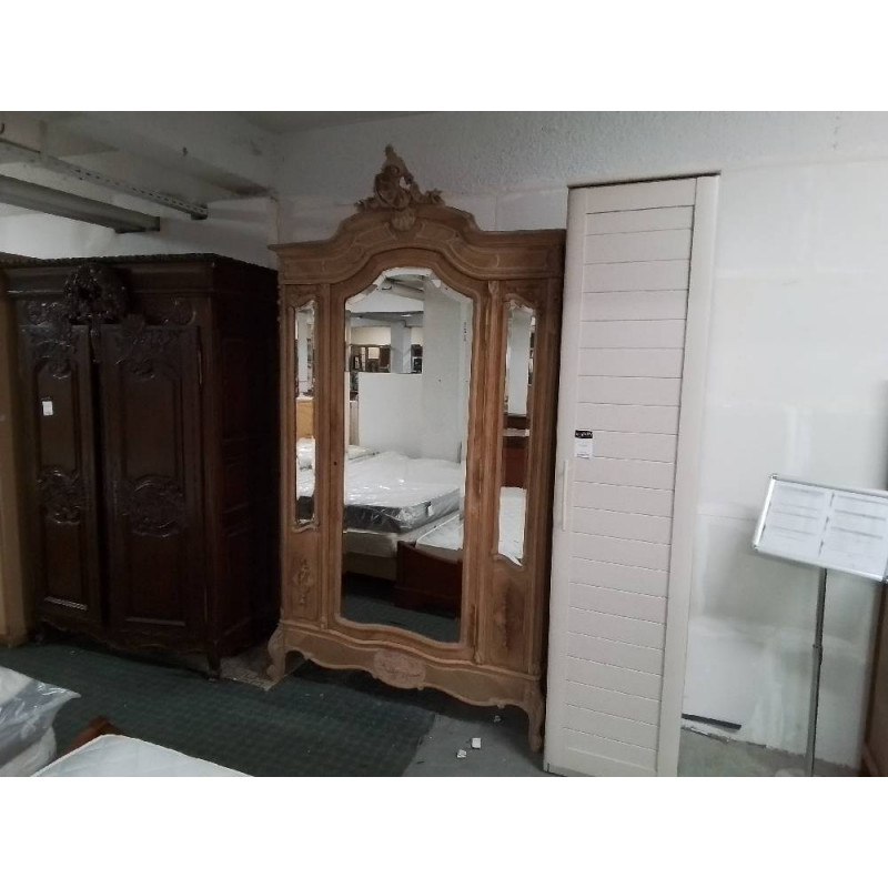 ARMOIRE 3 PORTES MIROIR SABLÉ