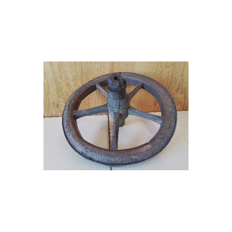 ROUE DE CHARRETTE