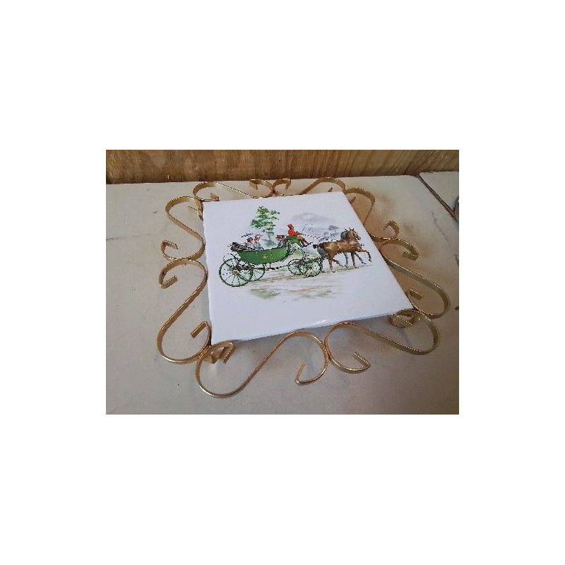 DESSOUS PLAT EN PORCELAINE