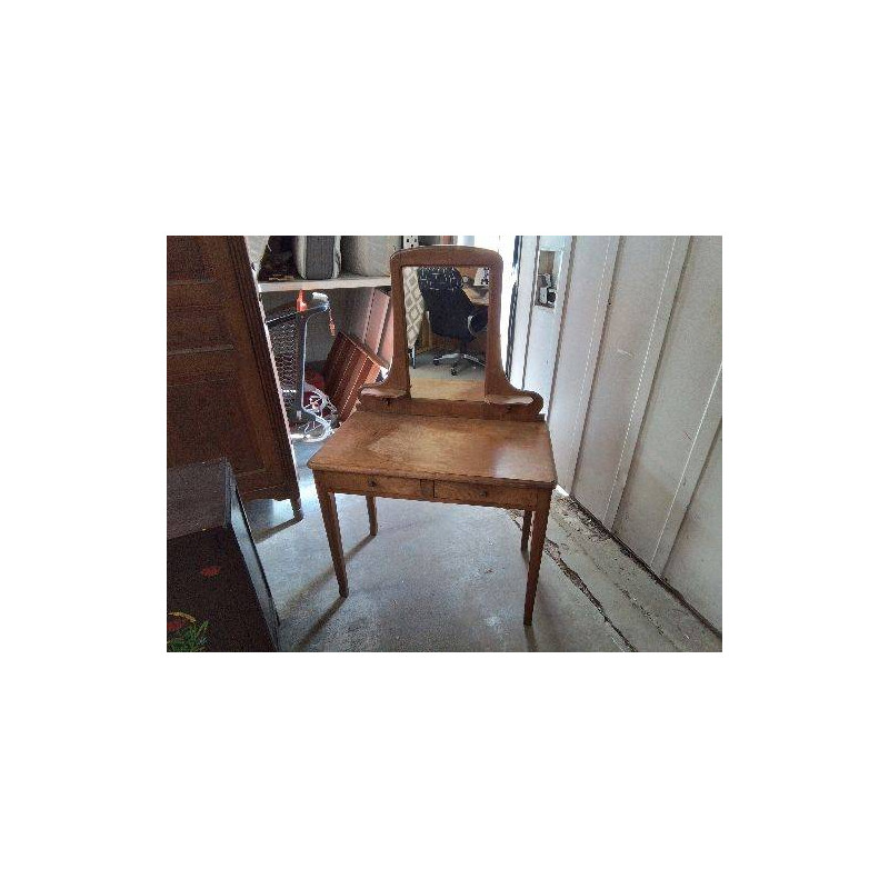 TABLE DE TOILETTE 