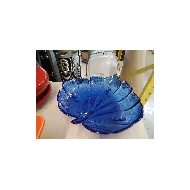 COUPE FEUILLE BLEU VERRE