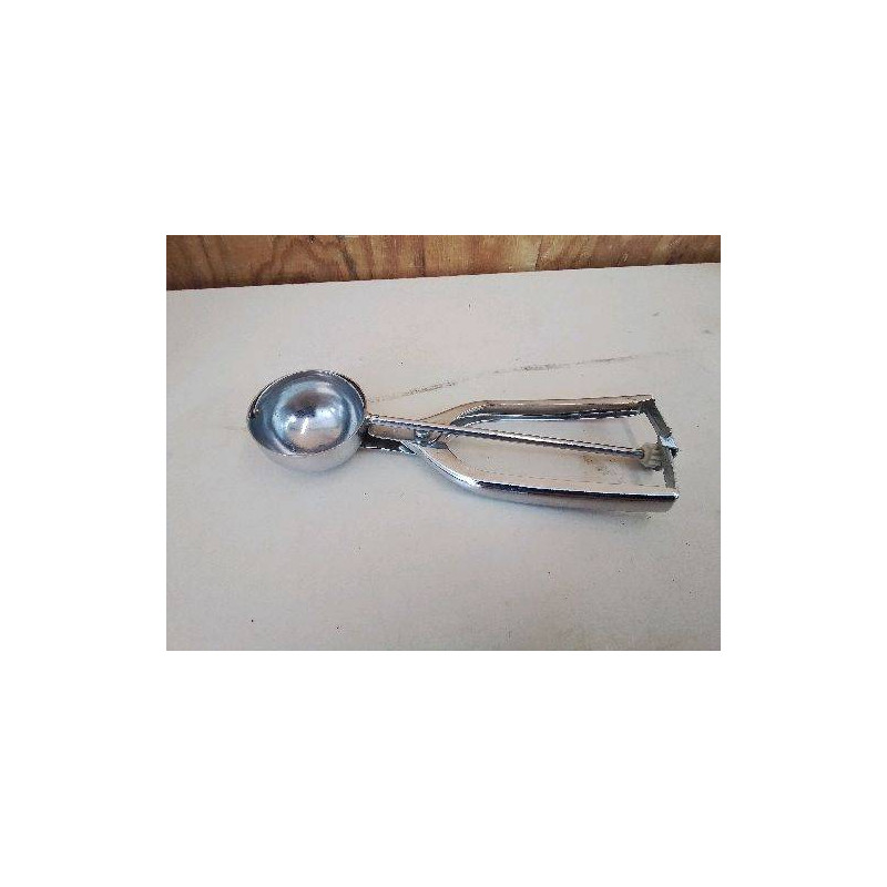 CUILLERE A GLACE