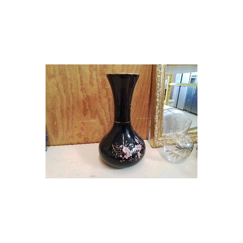 VASE DECORS ASIATIQUE 