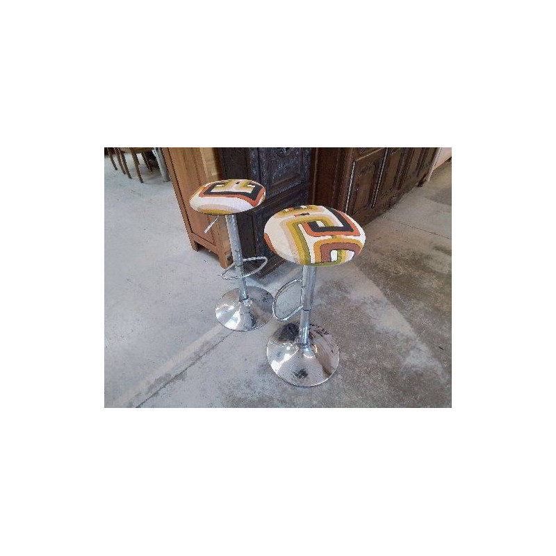 TABOURET TAPISSÉ