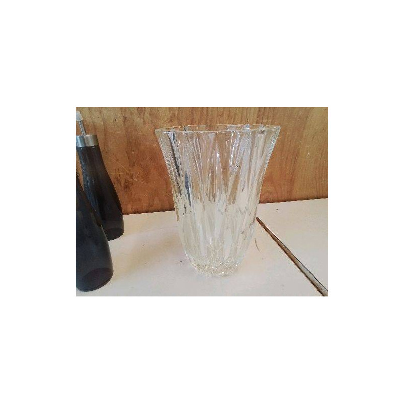 VASE EN CRISTAL 