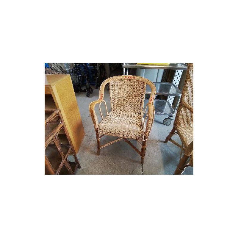 FAUTEUIL EN ROTIN ET OSIER