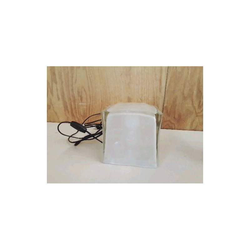 LAMPE DE CHEVET GLAÇON 