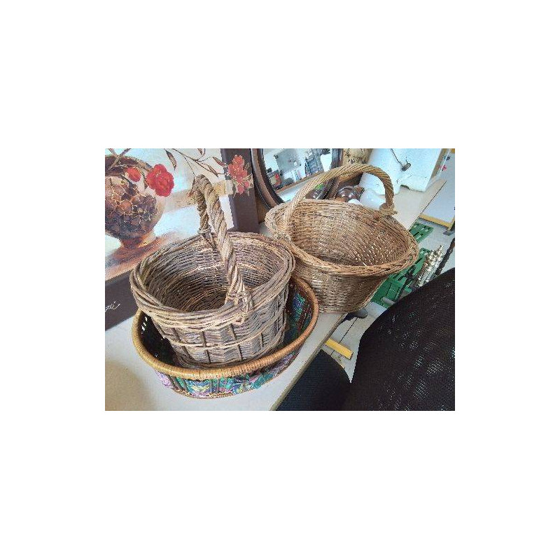 PANIER EN ROTIN 