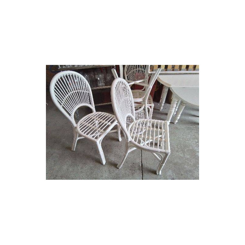 CHAISE EN ROTIN RELOUKER BLANC 