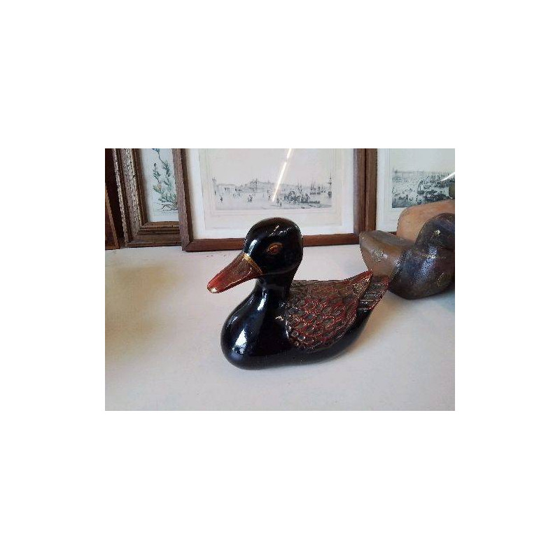 CANARD EN PORCELAINE 