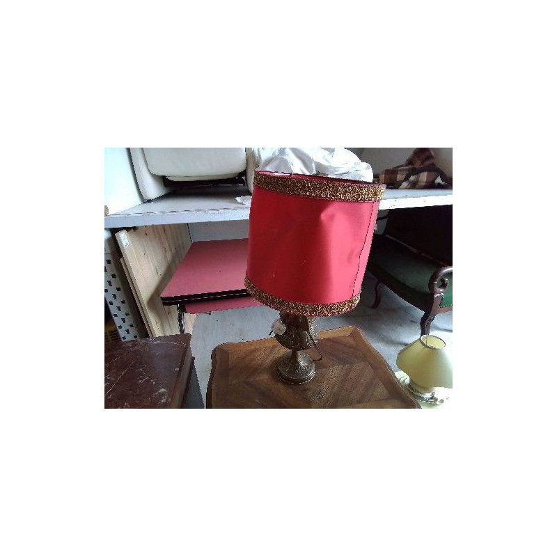 LAMPE PIED EN LAITON MOTIF FLORAL 