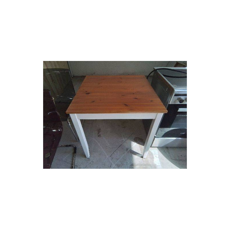 PETITE TABLE CARRÉ PIN