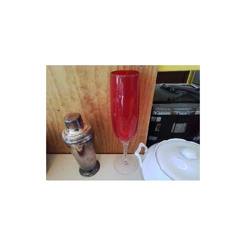 VASE VERRE ROUGE 