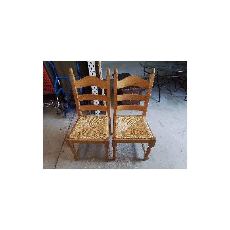 CHAISE PAILLÉE EN CHÊNE 