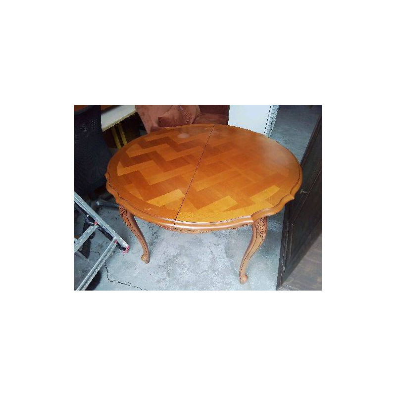TABLE RONDE STYLE LOUIS XV