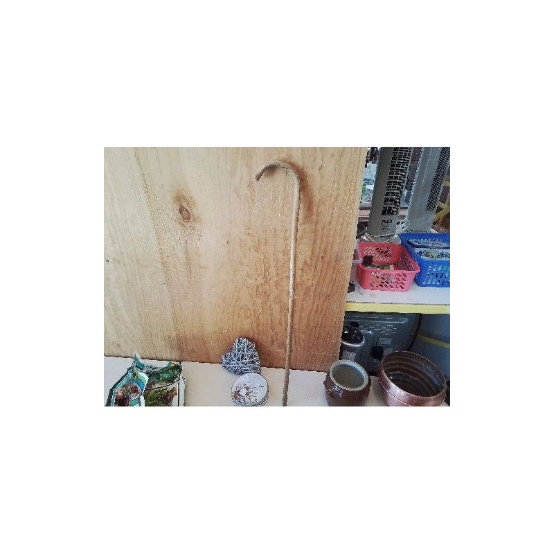 CANNE EN BOIS 