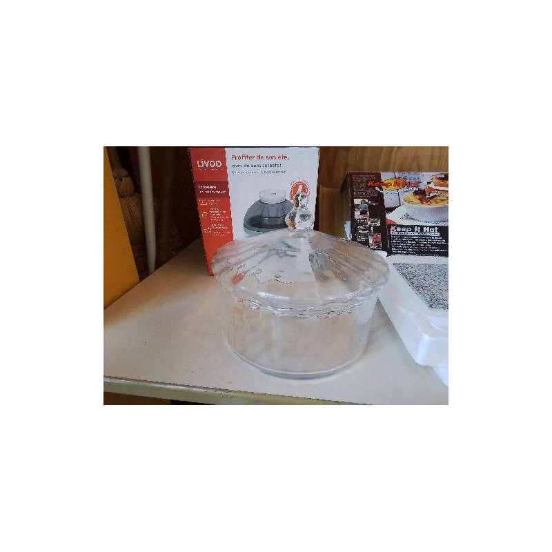 CLOCHE EN VERRE 