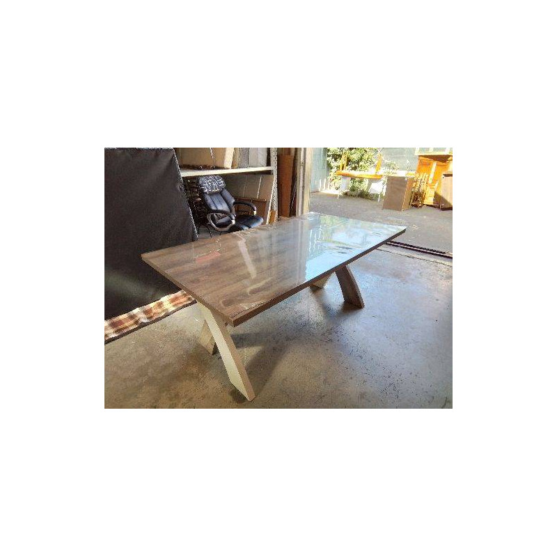 TABLE DE SALLE À MANGER CONTEMPORAINE 