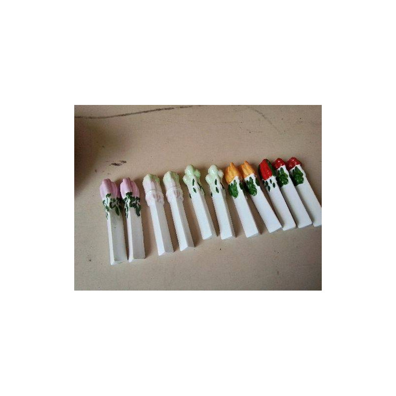 LOT DE 11 PORTES COUTEAUX 