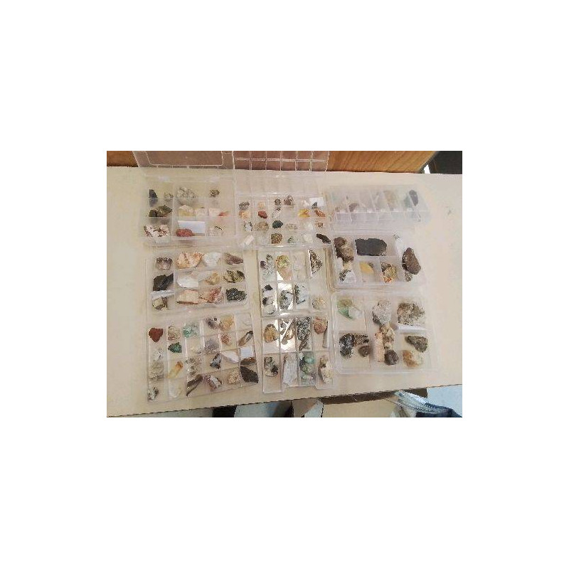 BOUTE DE MINERAUX