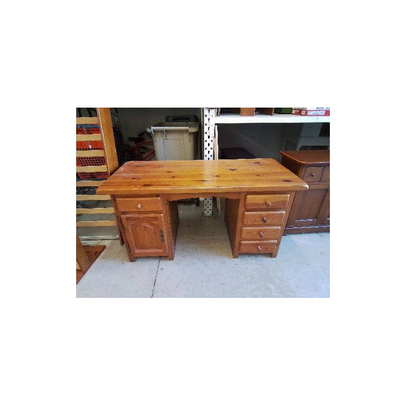 BUREAU EN PIN 