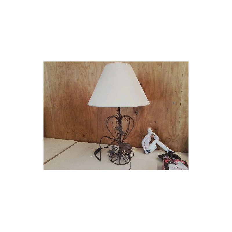 LAMPE PIED DE VIGNE 