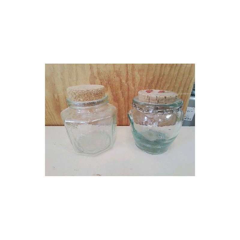 POT EN VERRE