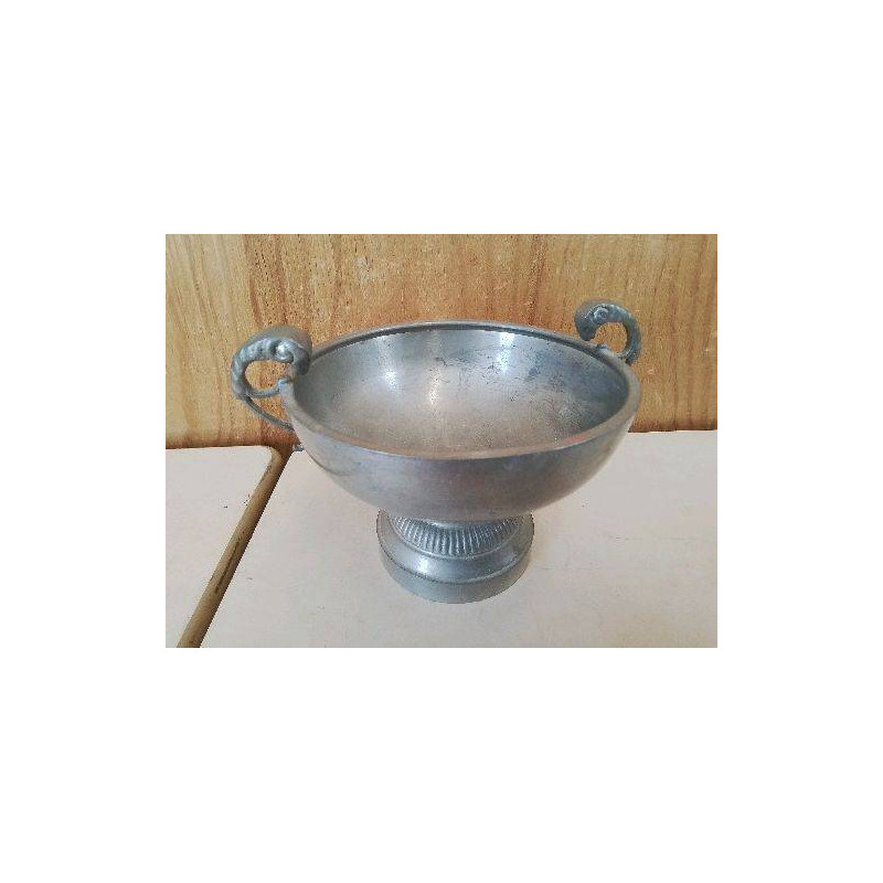 COUPE EN ETAIN
