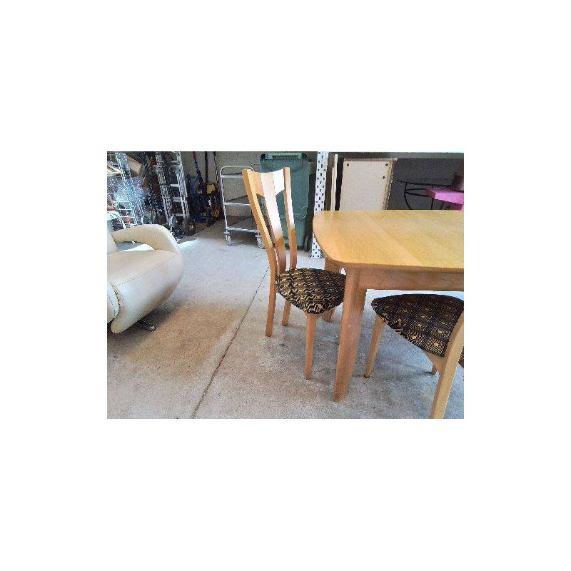 CHAISE DE SAM EN ORME